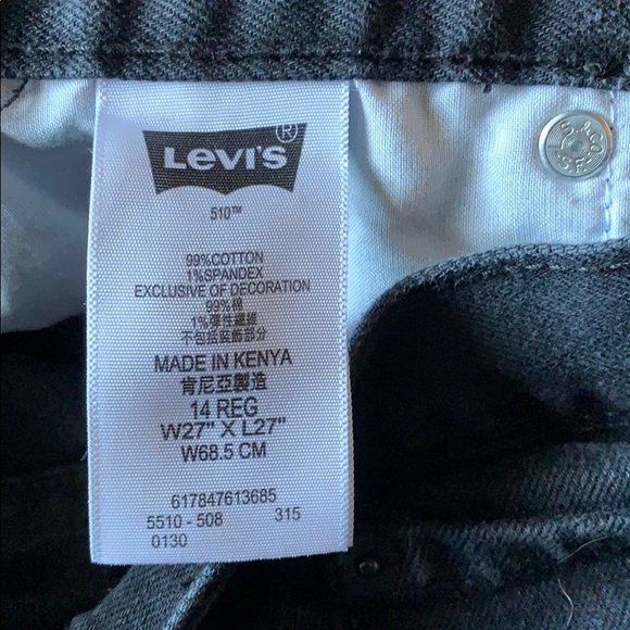 Boys Levi’s Jeans - Picture 3 of 4